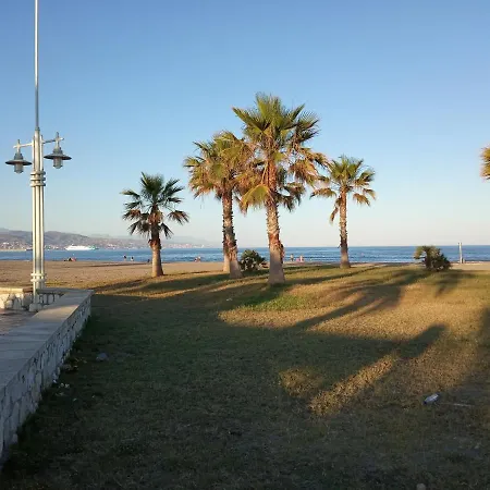 Maravilloso Apartamento En La Playa En Capital Apartment